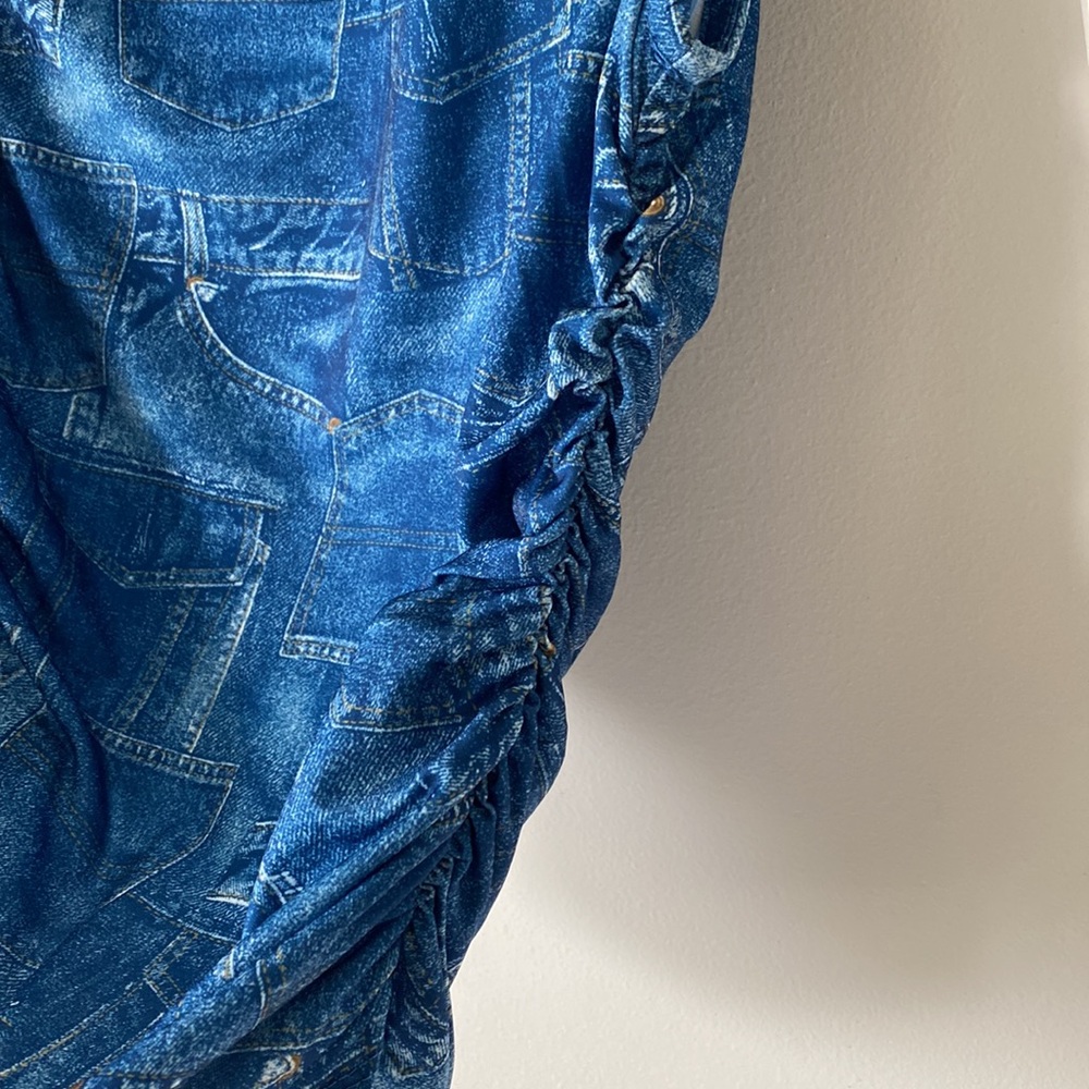 Forever 21 - Blue Denim Graphic Pattern One Side Tie Shoulder Tank Top Blouse - Picture 4 of 7
